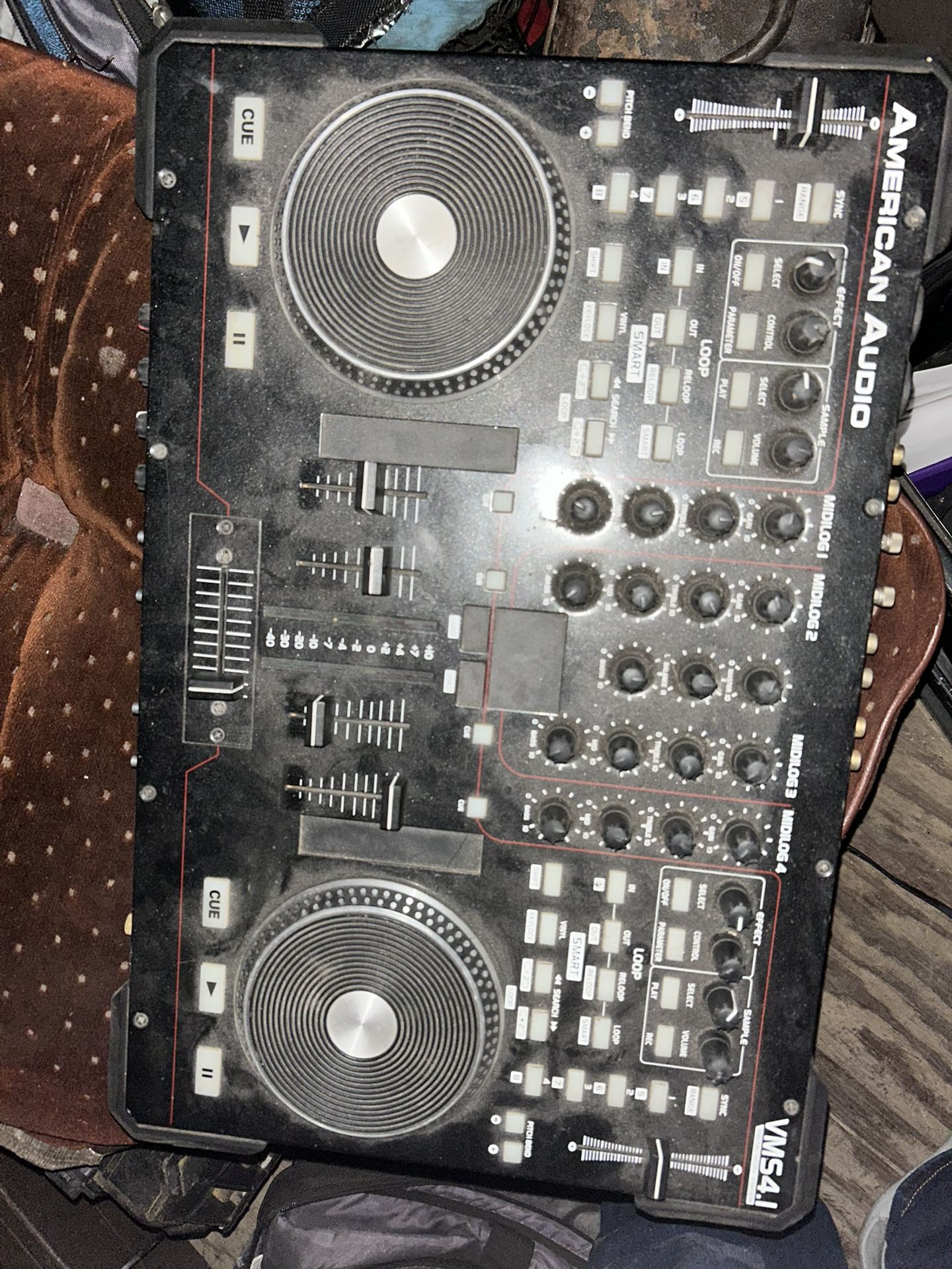 American Audio Vms4