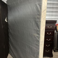 Queen Box Spring 