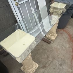 Glass Shelf On Columns. 