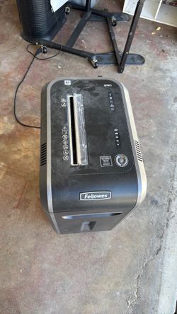 Paper shredder