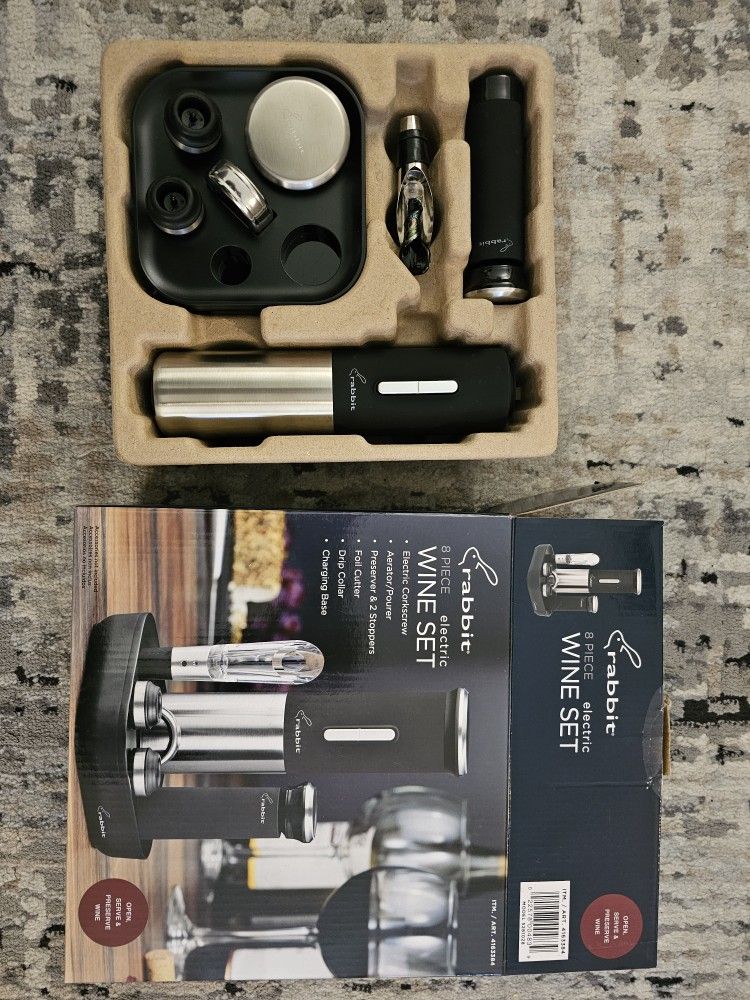 Rabbit 8 Piece Electric Wine Set