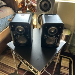 Polk Audio Speakers 