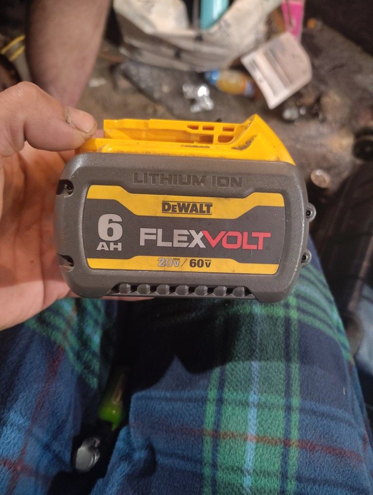 ($95.00) DeWalt: 6.0 ah Flex Volt Lithium Ion 20 volt