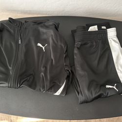 Original Puma tracksuit for boys black and white, size L