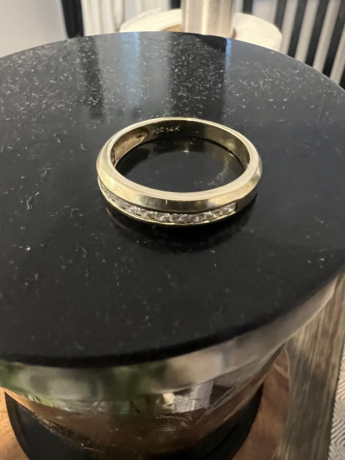 14k Gold Wedding Band With Diamond Cuts