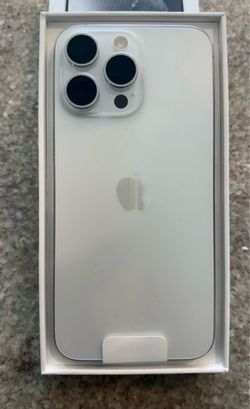iPhone 15 Pro Max