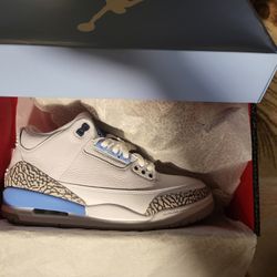 Jordan 3 UNC Worn Once Size 10.5  $180