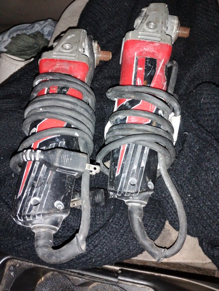 2 Milwaukee Grinders