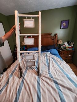New decorative picture ladder
