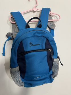 Blue Kids Hiking Backpack In PERFECT condition 