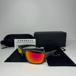 Oakley Splitshot Red/Orange Lens Grey Frame