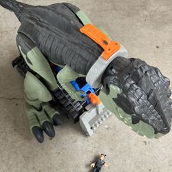Fisher-Price Imaginext Jurassic World Dinosaur Toy Mega Stomp & Rumble Giga