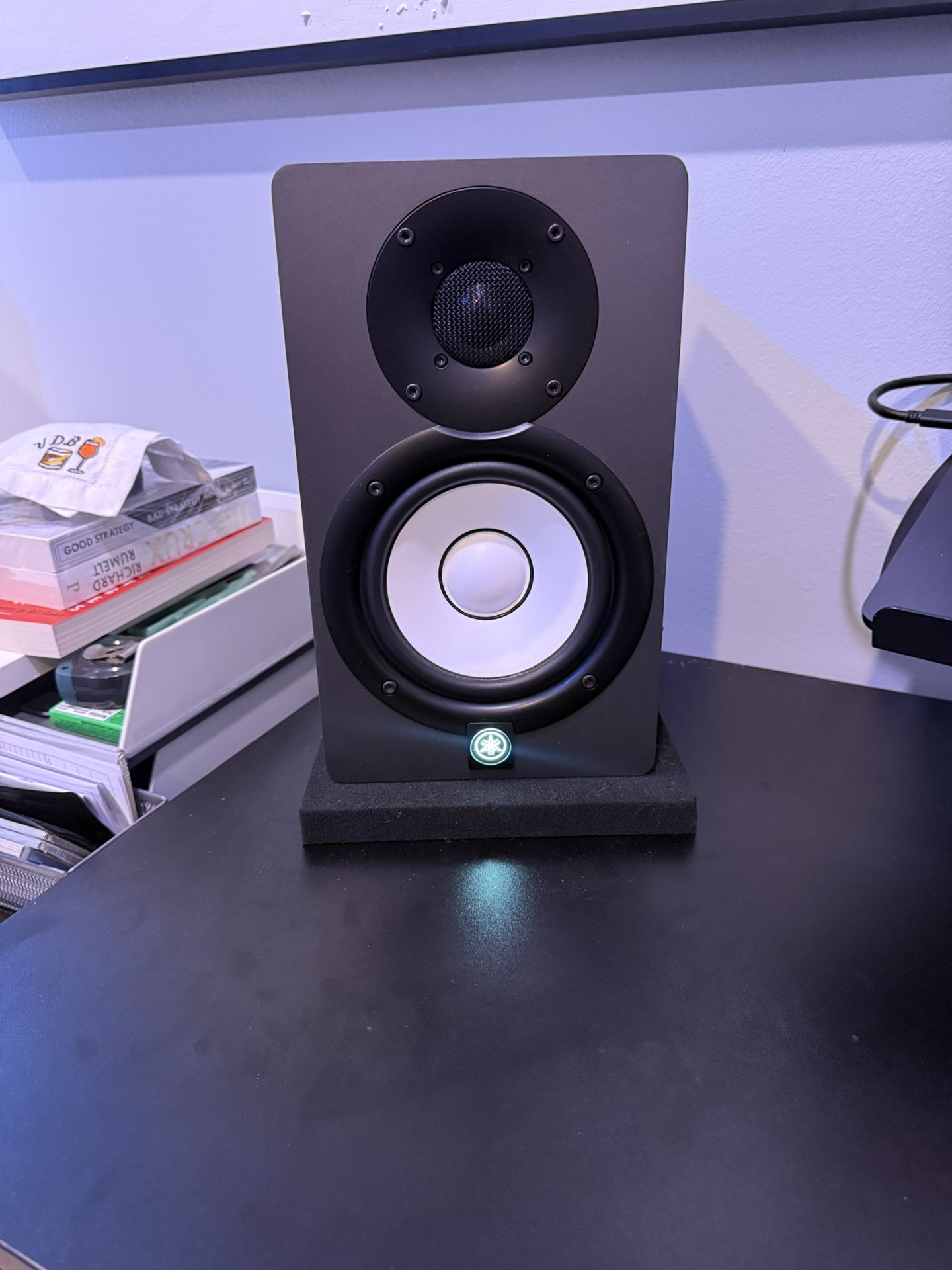 Yamaha HS5 Studio Monitors