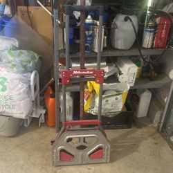 Milwaukee Portable Fold Out Dolly
