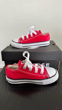 Toddler Low Top Converse (Red)