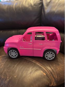Barbie Fashionista Ultimate Expandable Cadillac SUV Escalade Limousine