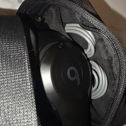 Beats Studio Pro 