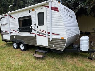 2013 22ft hideout clean title