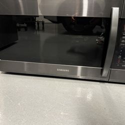 Black Stainless Microwave Samsung 