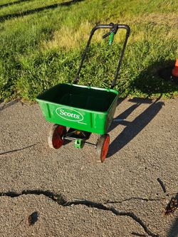 Price is firm.. Scott seed spreader
