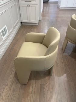 Leo Performance Dining chair in Taupe