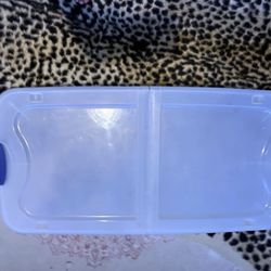Sterilite 66-Quart Underbed Storage Bin with Wheels – Like New
