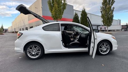 2007 Toyota Scion tC