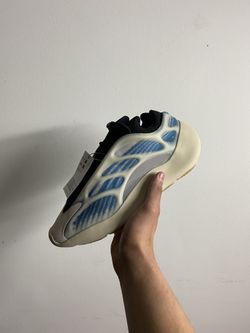 Yeezy 700