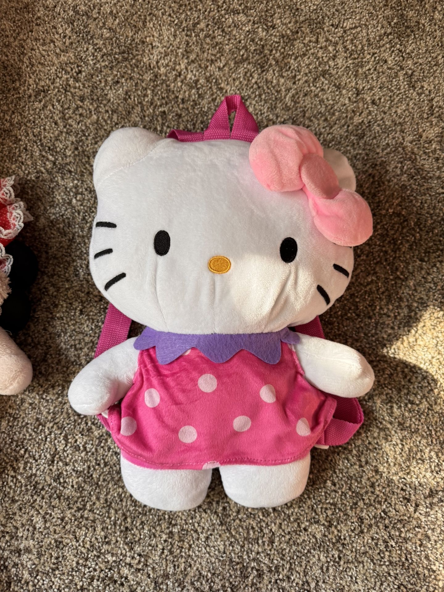 Hello Kitty Wearable Backpack