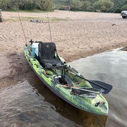 20’ Pelican Catch 110 Pedal-Drive Kayak