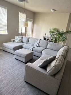 Large Sectional & Ottoman