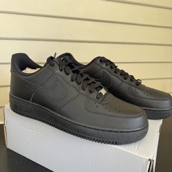 Black Nike Air Force 1 '07 Men's Shoes Low Triple Black leather dunk sneakers 11.5 and 13