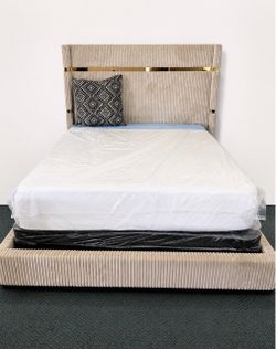 TALL BEIGE & GOLD VELVET BED π€ ποΈ π