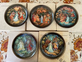 Vintage Russian Plates. Snow Maiden Series Collectible Plates. Made in Russia. Like New Condition. See Description.