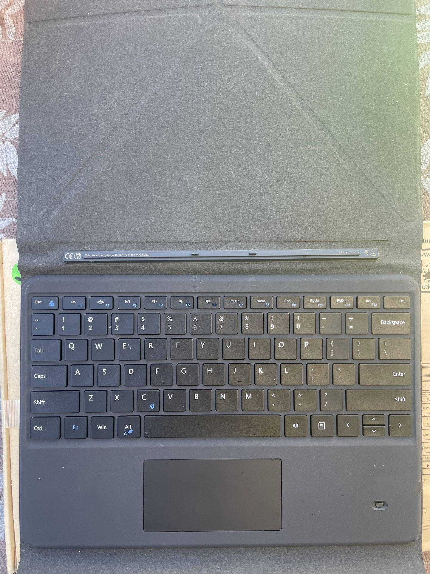 Bluetooth Keyboard & Cover For Surface Pro 3 & 4