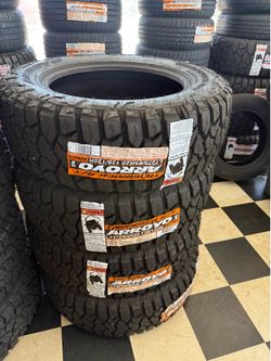 Vendo 275/65/R20 las 4 llantas nuevas arroyo por $700 🚀☎️🇺🇸