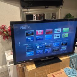 40” Philips Smart Tv Model# 40PFL4908/F7 With Control 