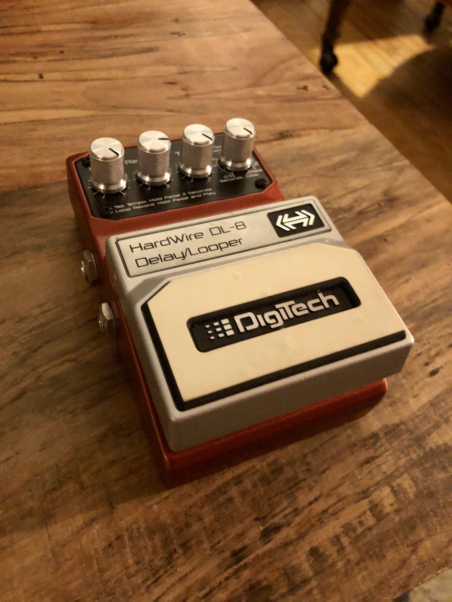 Digitech DL-8 Delay/Looping Pedal