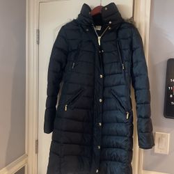 Michael Kors Winter Puffer Coat  - M