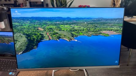 work great Sleek HP S240n monitor ( 24”) like new, work great