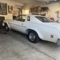 1976 Chevy Malibu Classic New Engine 350 Block 