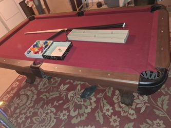 Pool table