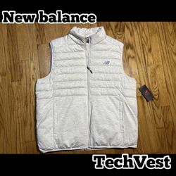 New Balance Tech Vest Men's New Sz XL Cream/Gray..New