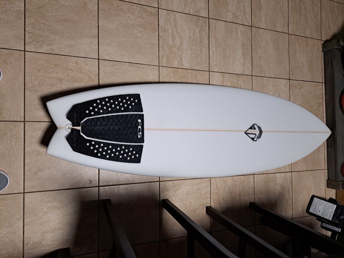 Ti Surfboard 