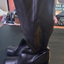 Steve Madden Size 9.5 Black Knee High Boots Half Zipper 20 In To Top Of Boot 