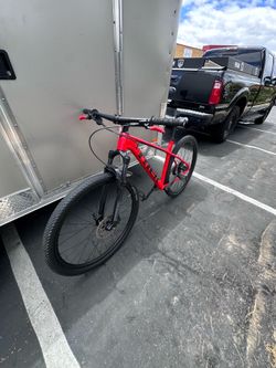 Trek 2021 X Caliber 8 Large