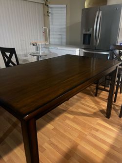 Family dining table