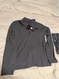 TravisMathew Quarter-Zip Pullover Bundle (2)