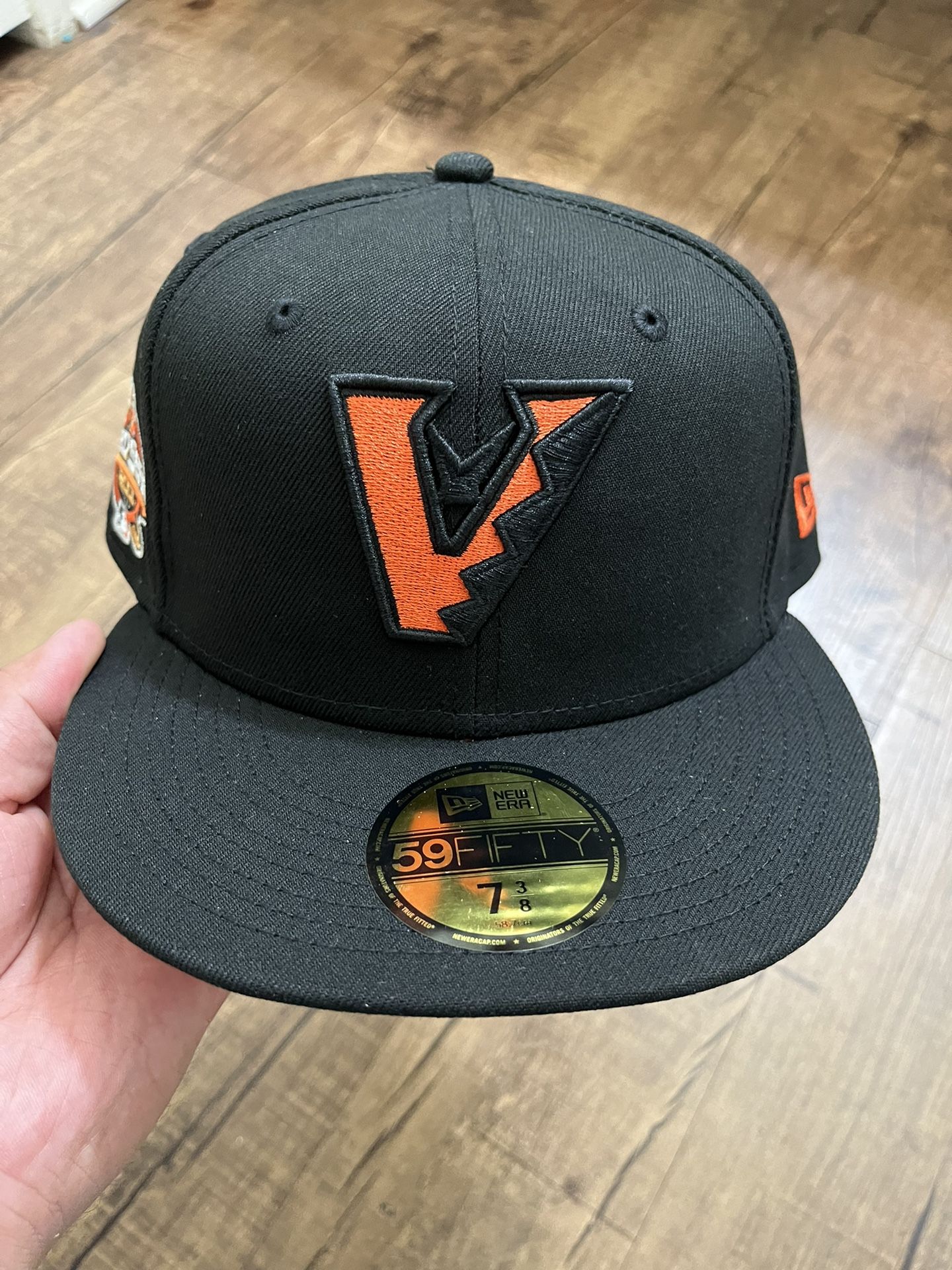 New Era Arizona Diamondbacks “VLONE” Fitted Hat