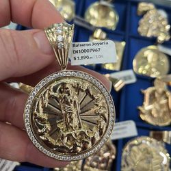 Dije De San Lazaro En 10k